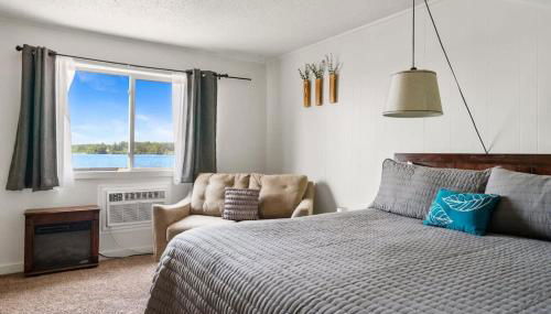 Fife Lake Lodge Multi-Level Lake View King Suite - Foto 2