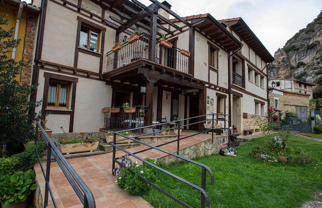 Chalet in Toba Near Montes Obarenes Park - Foto 28