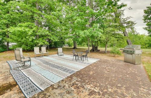 Woodsy Ballston Spa Home 4 Mi to State Park! - Foto 30