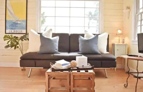 Charming Beach Cottage with Ocean Views & Sauna - Foto 4