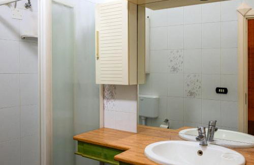 Villa Dany with pool - Photo 23