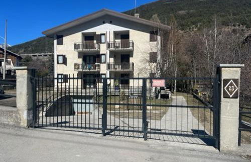 Bolla's House - Photo 1