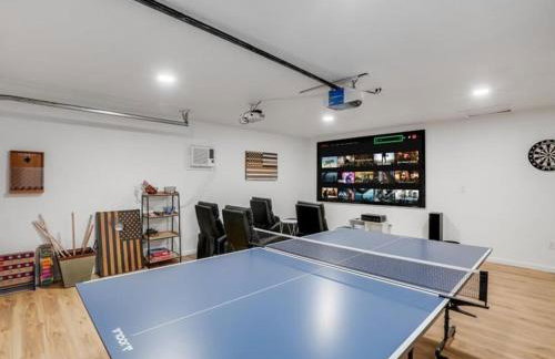 Posh 6BR 2,5BA Holiday Home with Pool, Media-Game Room & Hot Tub - Foto 32