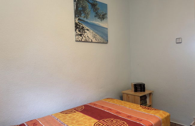 Striking Holiday Home in Sternberg With Jetty - Foto 12