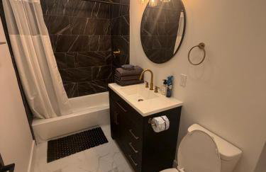 The Onyx - Walk to Falls, Hot Tub, Resort Access, Luxe Approved - Foto 67