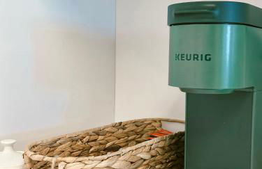 Pavilion Beach Front Apartment with Balcony - Photo 13