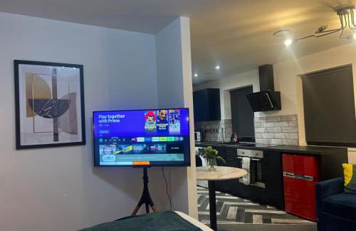 Affordable Serviced Apartment Perfect for Contractors in PE1 Short & Long Term Stays - Free WIFI - Free Parking - With Sofa Bed - Full Kitchen - Foto 13