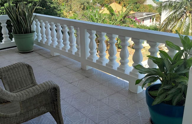 Blue Turquoise Sea Villa - Photo 1