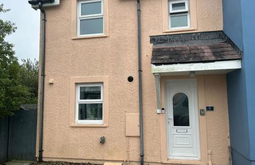 4 Brookdale, pet friendly home in Saundersfoot - Photo 2