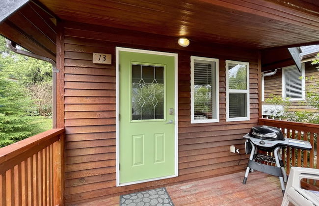 Love Shack - Photo 30