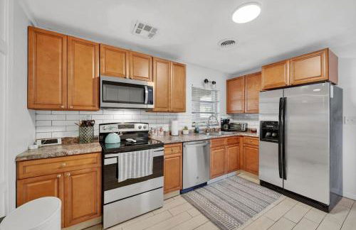 Happy Days at Two Oaks 4BD Home Minutes From Beautiful Lake Hollingsworth - Foto 28