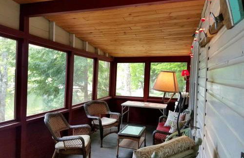 Lovely Lakeside Cabin Rental near Pharaoh Lake Wilderness Area in New York - Photo 12