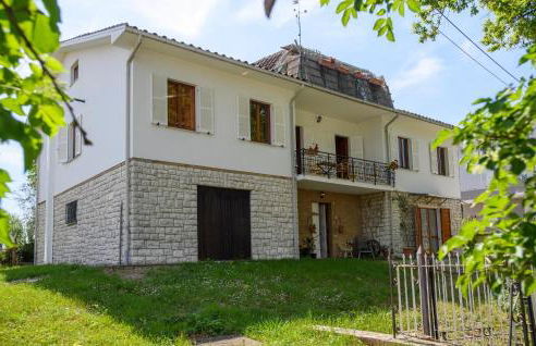 Amazing Apartment In Montefelcino - Photo 12