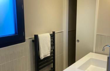 Maison pieds dans l eau avec piscine et clim - Foto 12