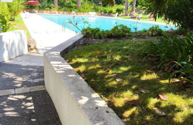 Home2Sea - Piscine, Jardin, studio cabine, 1 canapé lit convertible 2 ADULTES, 1 lit superposé triple 3 ENFANTS ou ADOS - Foto 4