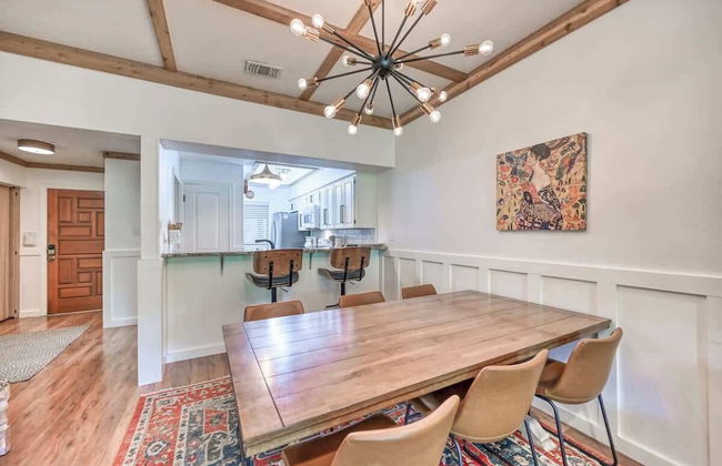 Luxurious Riverfront Condo Just 1 Blk to Schlitterbahn! - Foto 6