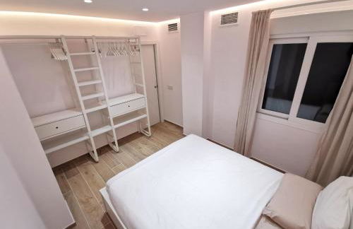 Bright 2 bedroom apt Golden Mile next to beach RDR225 - Foto 14