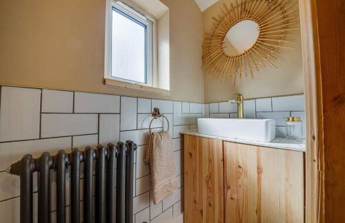 Boho Beach House Hot Tub, 3 Bedroom - Foto 14