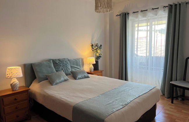 Sun And Ocean House With 2 Bathrooms - Photo 4