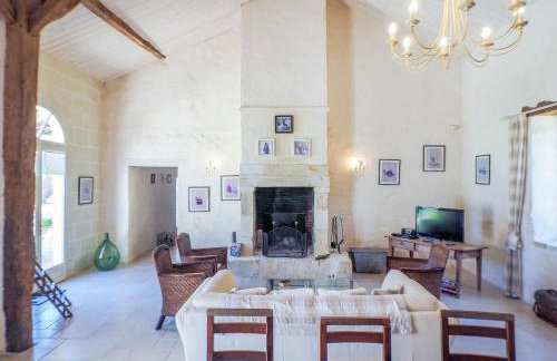 Holiday Home in Saint-laurent-de-la-salle With Pool - Foto 120