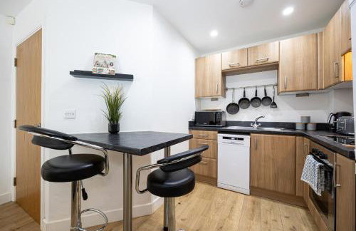 Stylish 2-Bed Apartment in Manchester City Centre - Foto 16