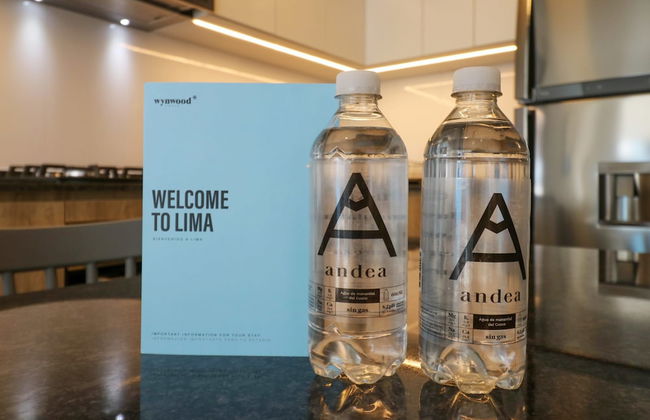 w Magnificent 2BR w Great Balcony in San Isidro - Foto 6