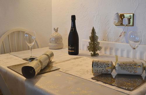 Salem Fach - Hw7587 - Foto 7