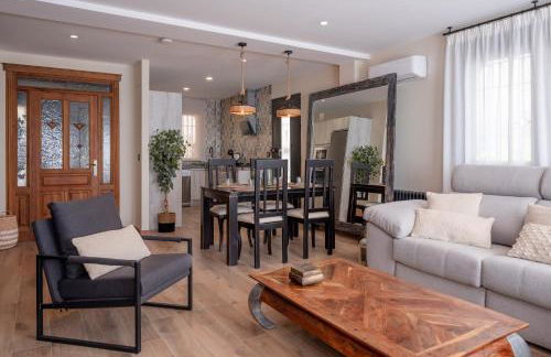 Espectacular Casa de lujo con Piscina, barbacoa, jacuzzi y vistas panorámicas a toda Granada - Foto 47