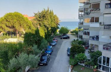 Luminosa Seaview Apartment - Photo 2