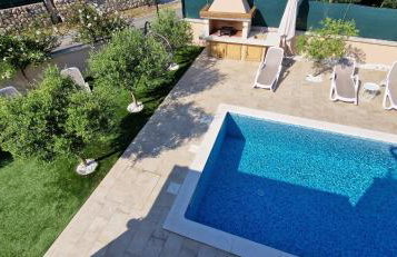 Villa Lukas&Ana s bazenom,dječjim igralištem - Photo 56