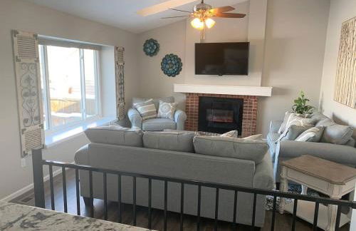 Cozy Home and Tidy Monthly Weekly Deals - Foto 1