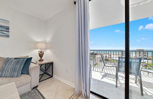 1br/1ba Sleeps 4 Near Beach w/ Breathtaking Ocean Views - Photo 22