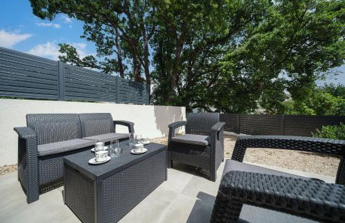 "Golden Sky"Rooftop Pool Villa - Photo 67