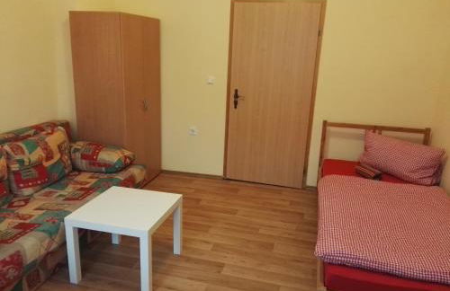 Zu Hause Bei Freunden - Foto 13