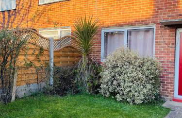 St Ives, King Bed Cosy home, parking, fast Wi Fi - Foto 6