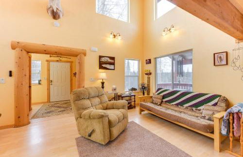 5 Mi to Kasilof River Forest-View Retreat with Deck - Foto 4