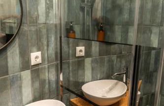 3BR Flat by Casa da Música, Central, Sleeps 6, E - Foto 30