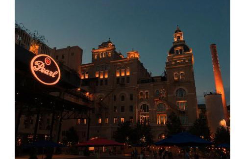 Heaven-sent Convenient 4br/ 3BA Near Downtown - Foto 94