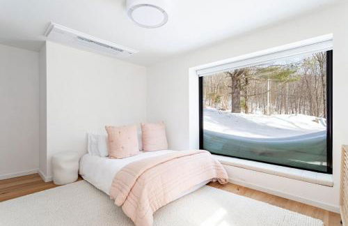 Modern A-Frame Catskills Hot Tub & Fireplace - Foto 25