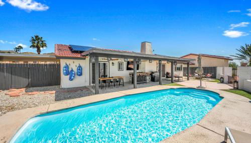Mountain View Oasis - Private Pool, Game Room & Fire Pit Overlooking Coachella Valley - Foto 2