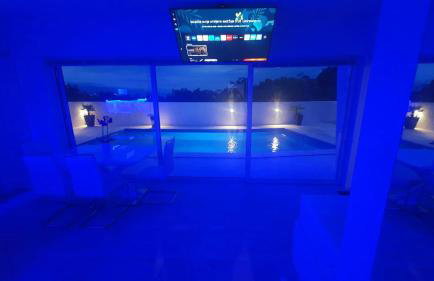 Pool and Jacuzzi Luxury Apartments - Foto 32