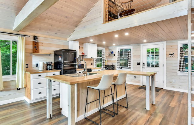 Gables End Cottage in Belgrade - Photo 15