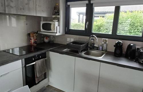 Chalet en bois 3 chambres dans domaine sécurisé avec piscine chauffée - FR-1-783-13 - Foto 24