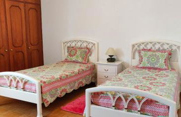 CASA Da CERCA ACHADA De GAULA - Foto 13