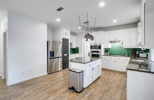 The Best of DFW - Pool Hot Tub Cinema Room - Foto 13