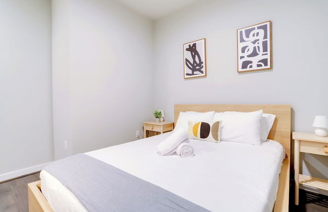 Bright Apartment with Great Amenities - Foto 12