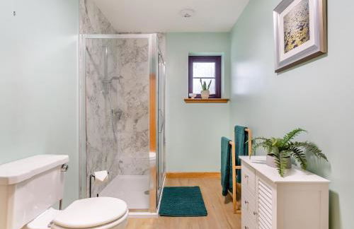 Bunchrew Farm Cottage - Photo 22