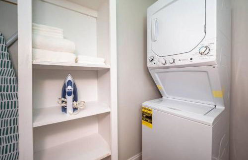 Little Jxn Gem - 5 Mins to Downtown, Walk to JSU - Foto 7