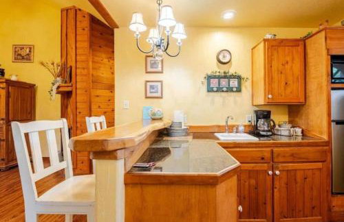 Sweet Cabin Rental for Family-Friendly Getaway near New Braunfels, Texas - Foto 9