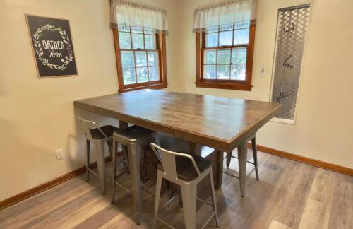 The Dorothy- Private Ravine Wooded Lot, with Game Room, Close to ALL! - Foto 28